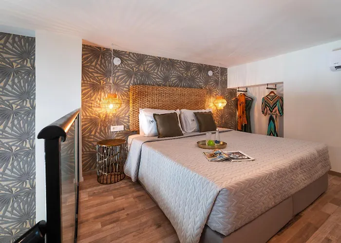 Naillac Boutique 4*