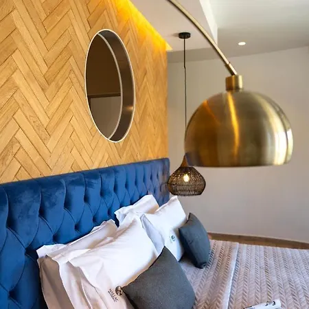 Naillac Boutique Hotell